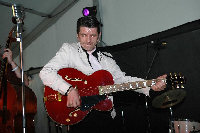 min 2008 05 03 retro rhythm 117